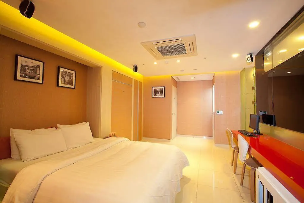 Yeongdeungpo Lifestyle F Hotel 서울특별시